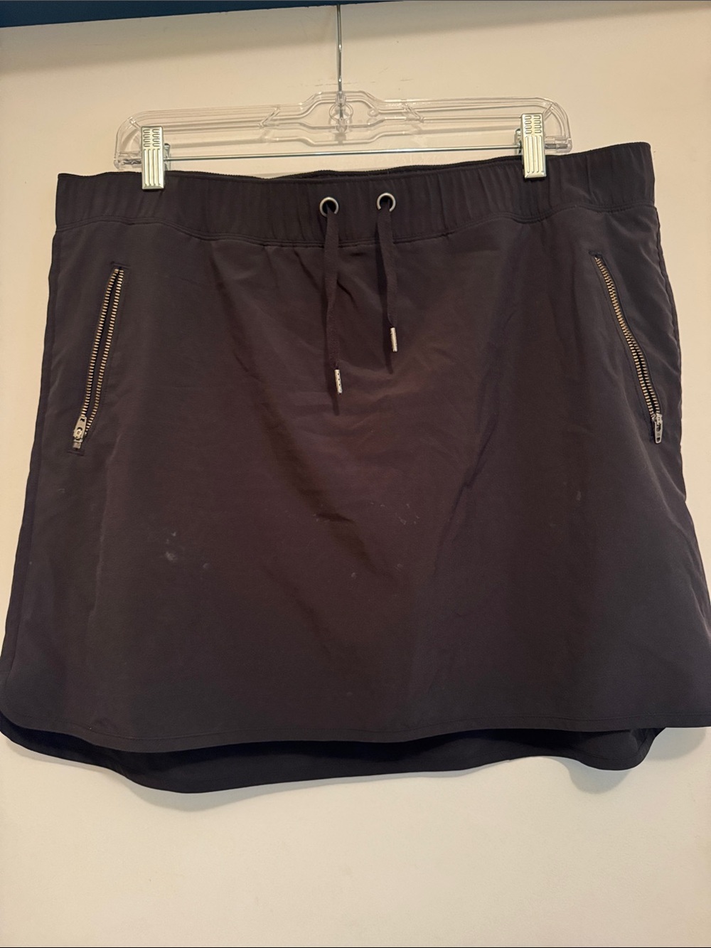 Athleta Black Skort with Zip Pockets and Drawstring Waist